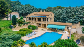 Superbe Villa avec Piscine et vue sur le Village